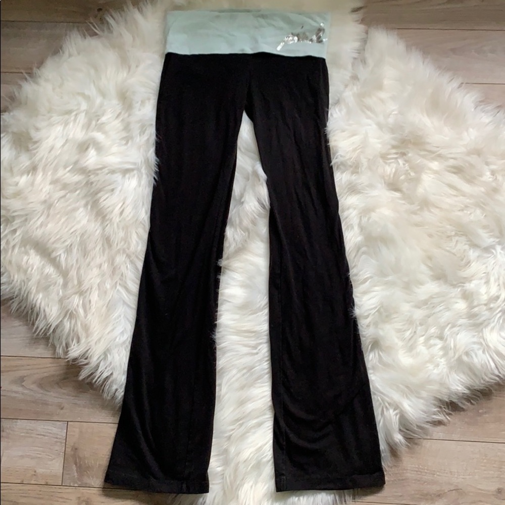 ✨Victoria’s Secret High Waisted PINK Yoga Leggings